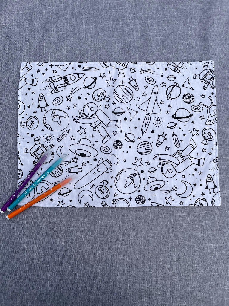 Set de table - univers et loutres