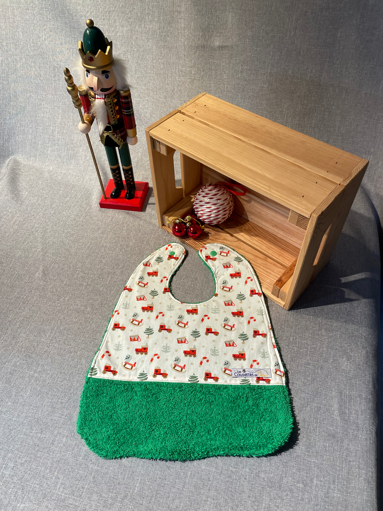 Bavoir "jouets" vert