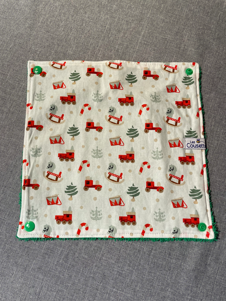 Serviette "jouets" verte