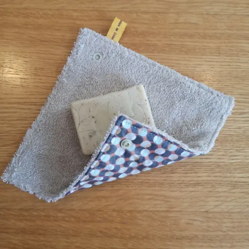Pochette à savon - pois