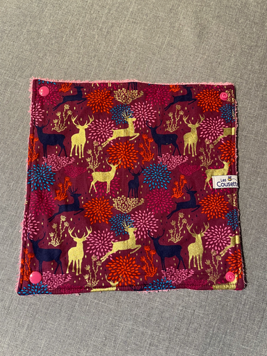Serviette "cerfs" rose