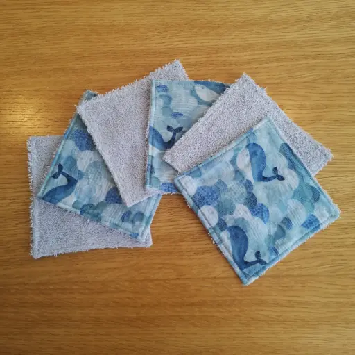 Lingettes - baleines